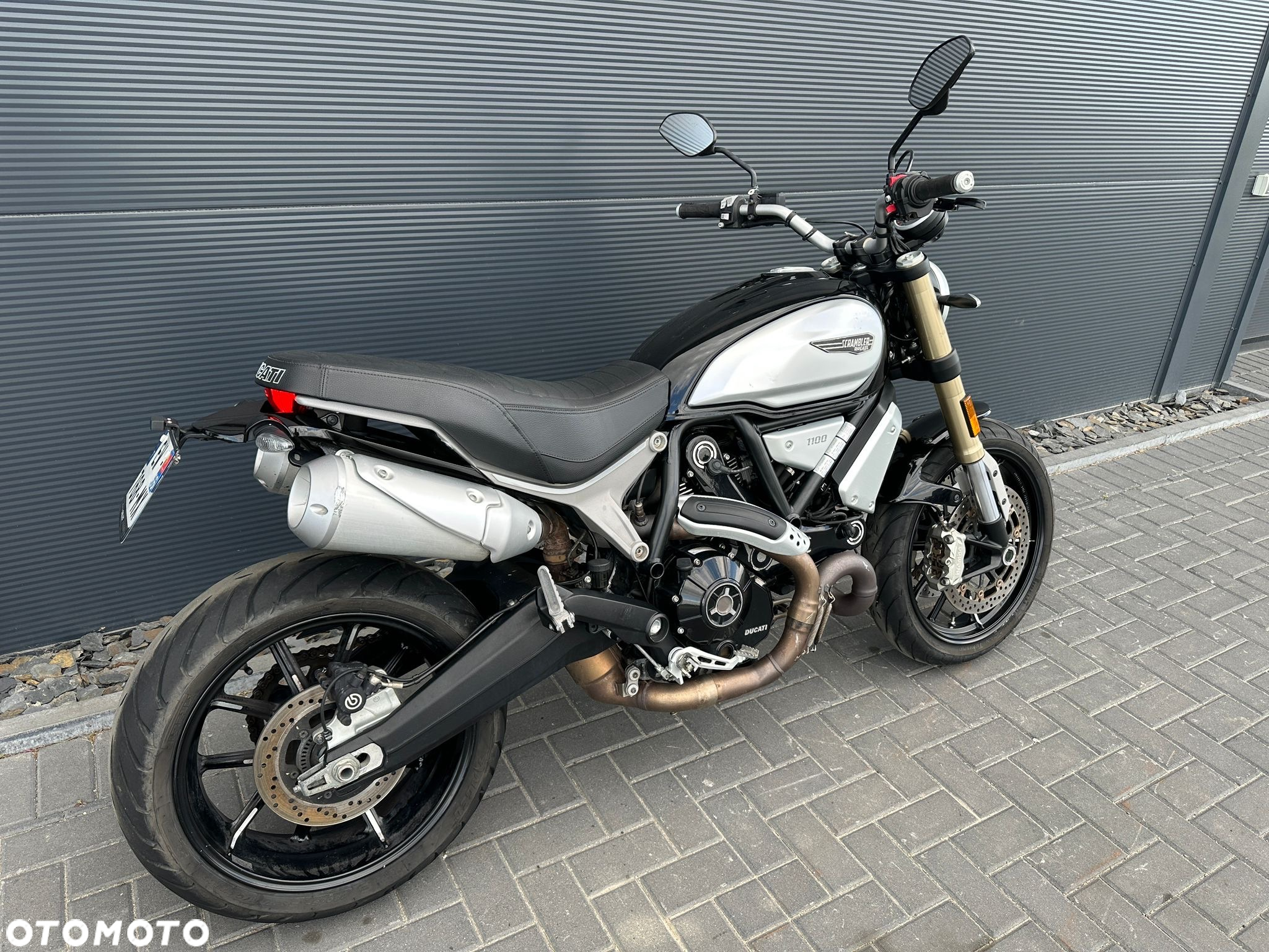 Ducati Scrambler - 4