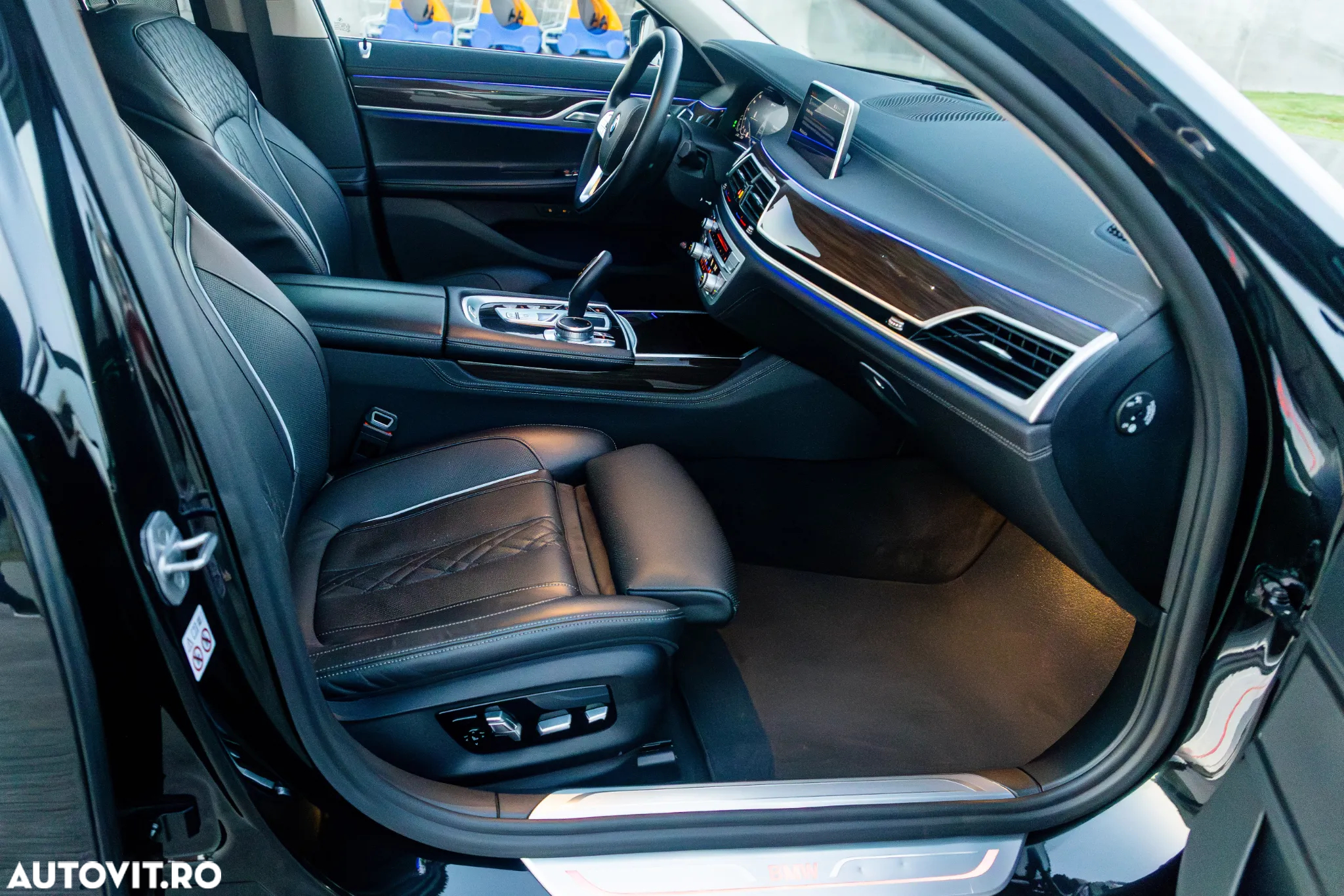 BMW Seria 7 - 20