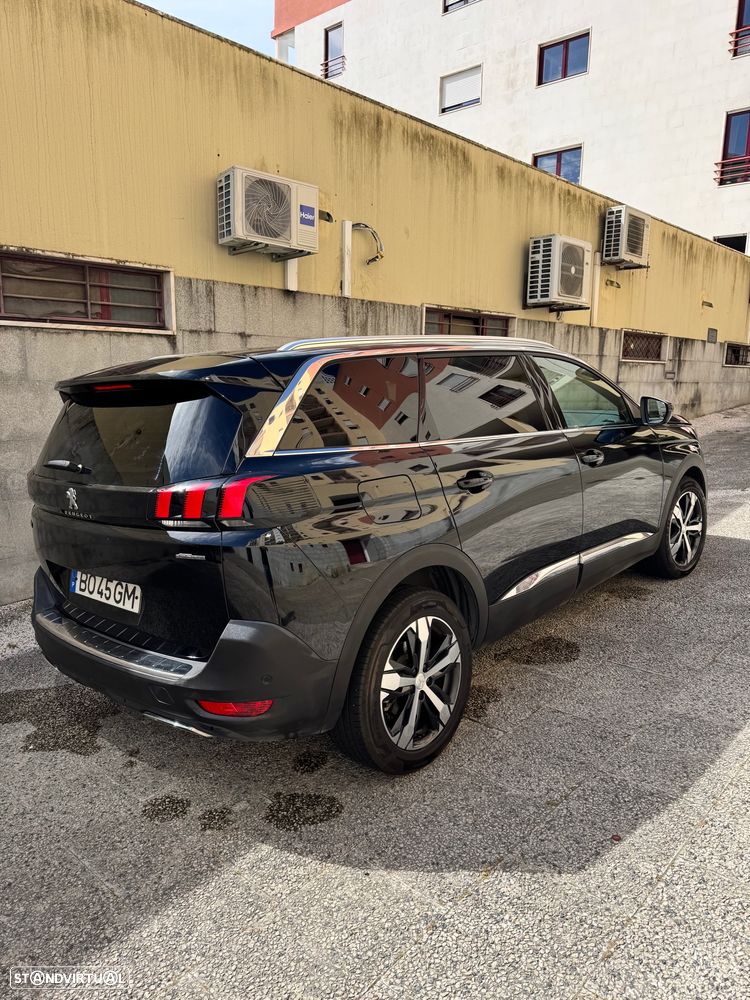 Peugeot 5008 - 5