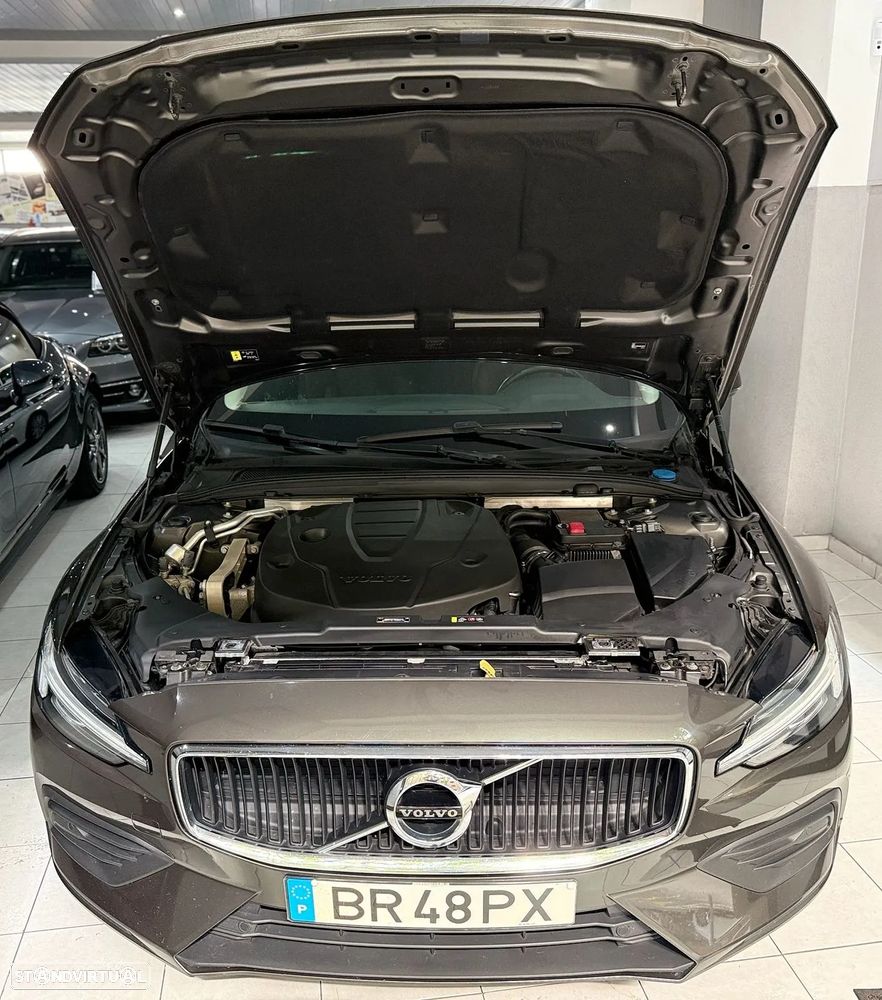 Volvo V60 D3 Momentum Pro - 49