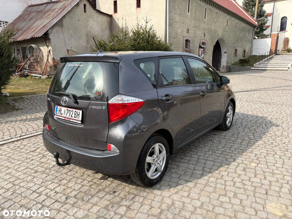Toyota Verso S 1.4 D-4D Cool - 6