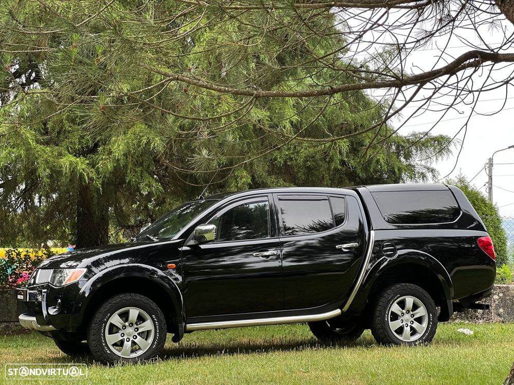 Mitsubishi L200 Pick Up 4x4 Intense Cabine Dupla - 45