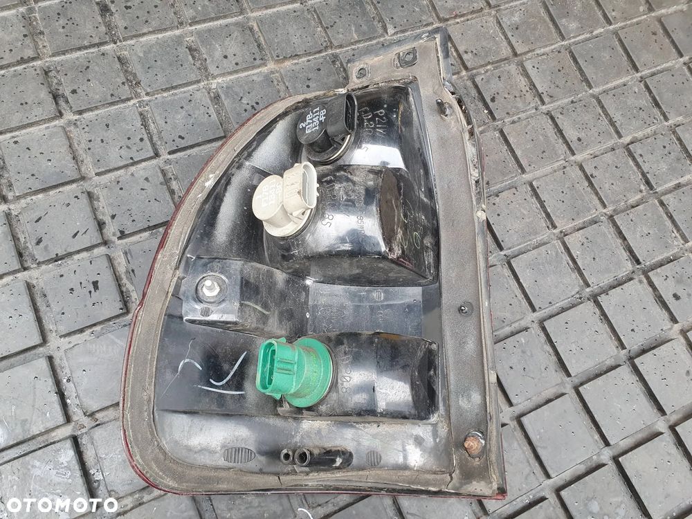 LAMPA TYL TYLNA PRAWA  FORD WINDSTAR  F58B13440A - 2