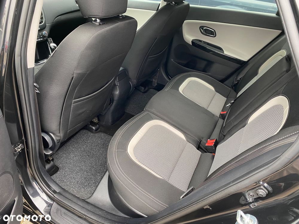 Kia Ceed 1.6 CRDi 128 Spirit - 6