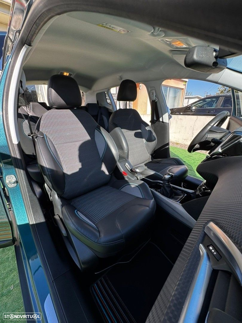 Peugeot 2008 PureTech 110 Stop&Start Urban Move - 14