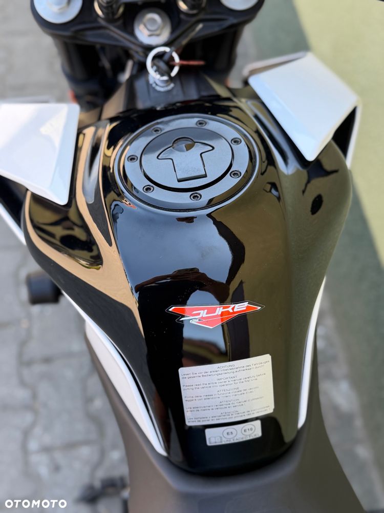 KTM Duke 125 - 34