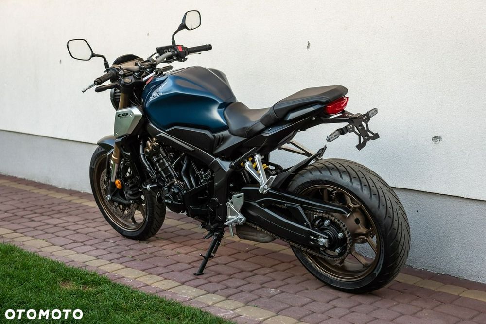 Honda CB - 4