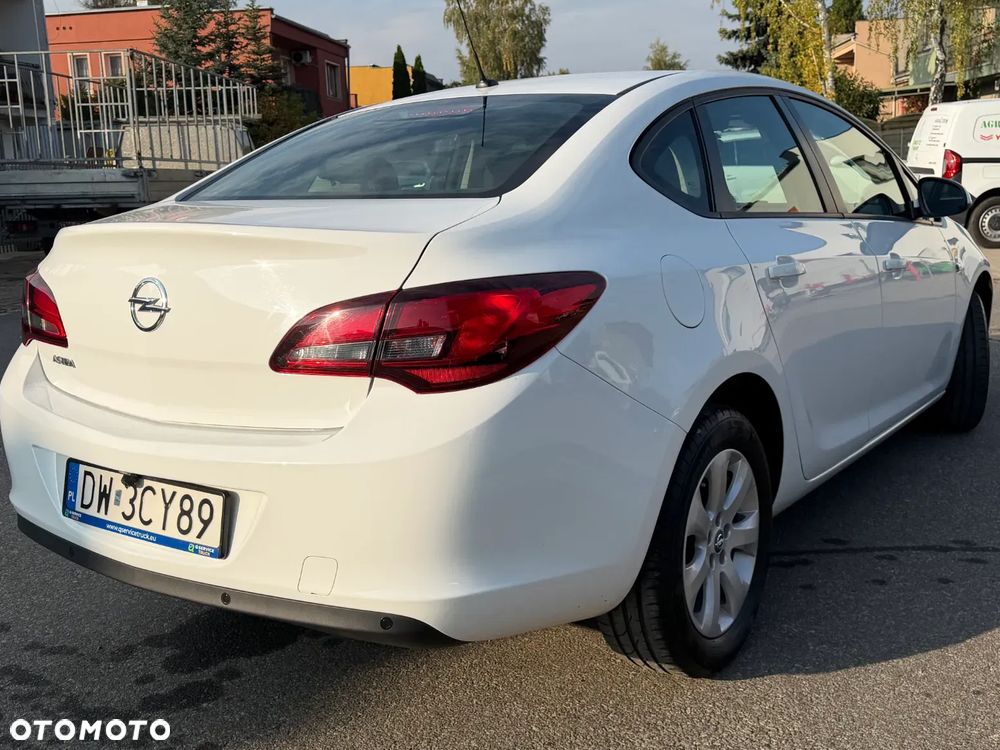 Opel Astra - 5