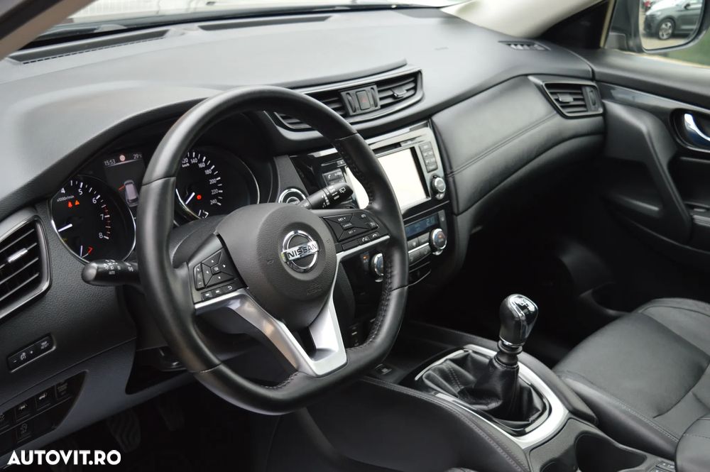 Nissan X-Trail 1.6 DIG-T Tekna - 25