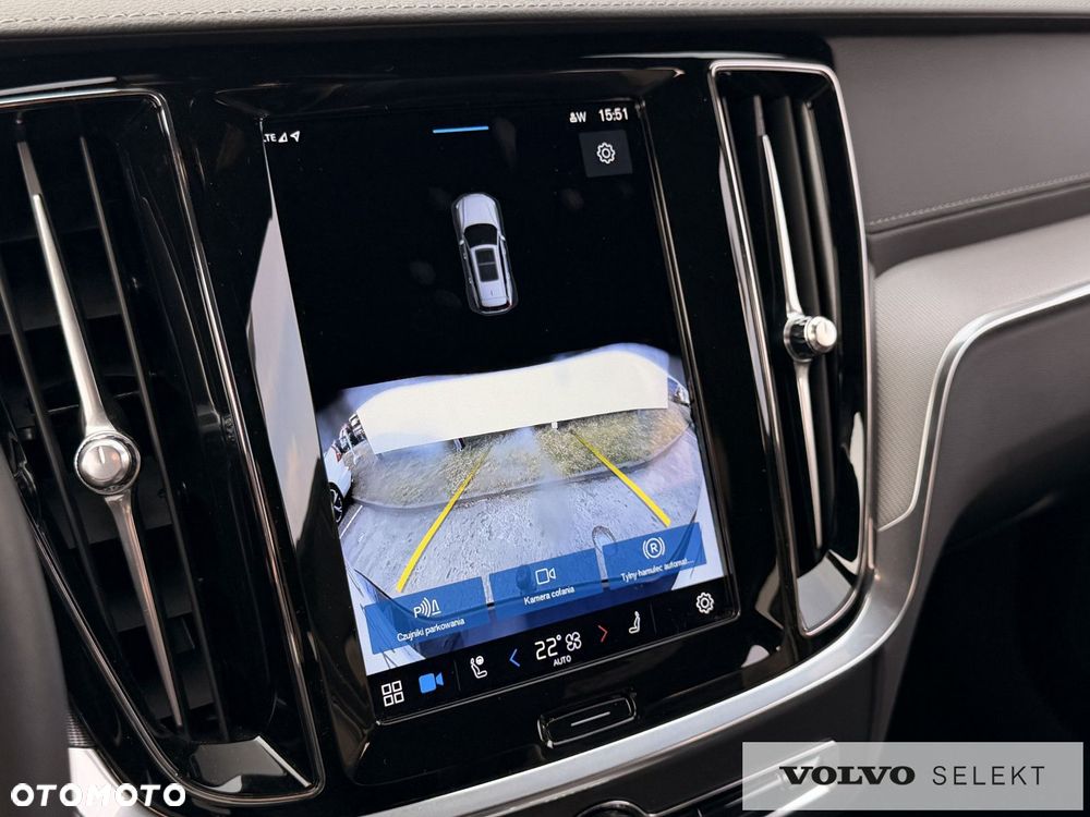 Volvo V60 Cross Country - 18