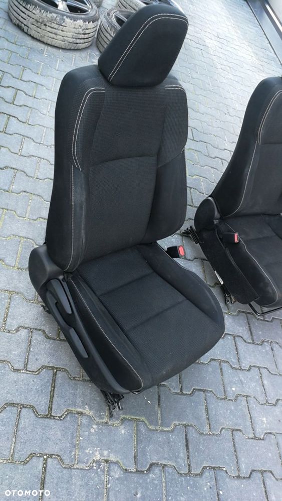 Fotel prawy przód pasażera Toyota RAV-4 IV lift 15-19 - 2