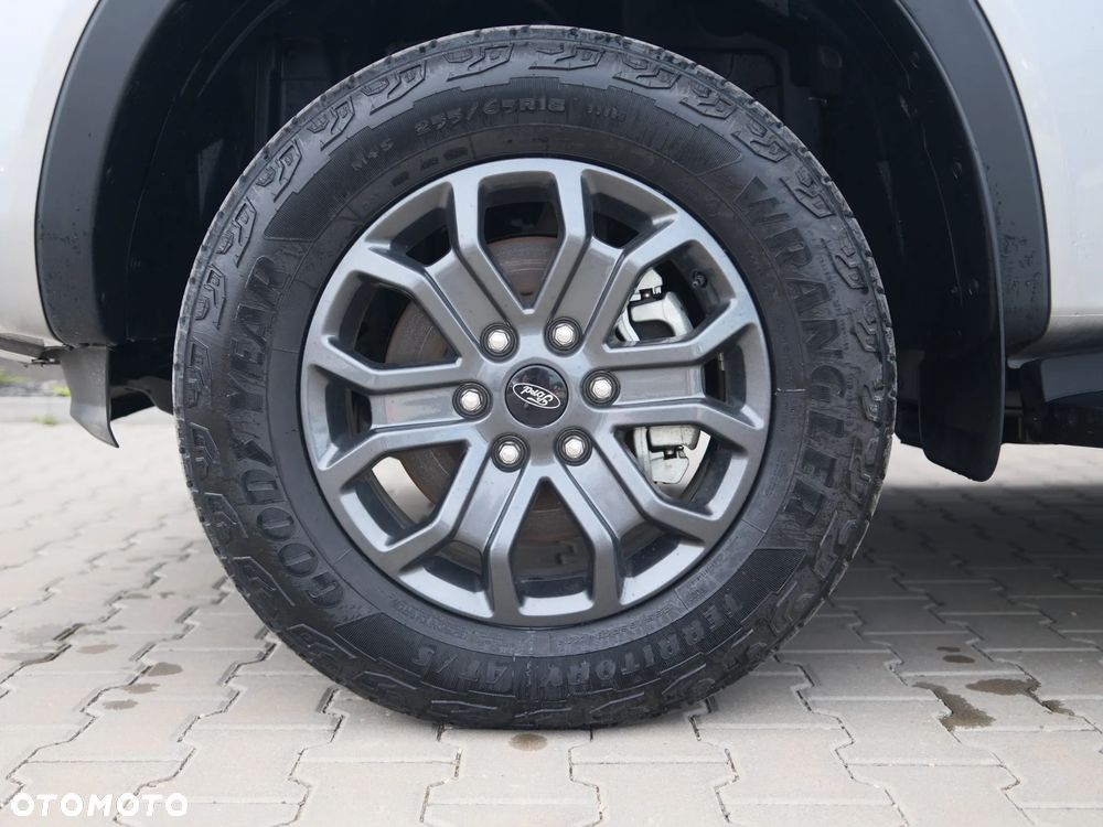 Ford Ranger 2.0 EcoBlue Bi-Turbo 4x4 DC Wildtrak - 13