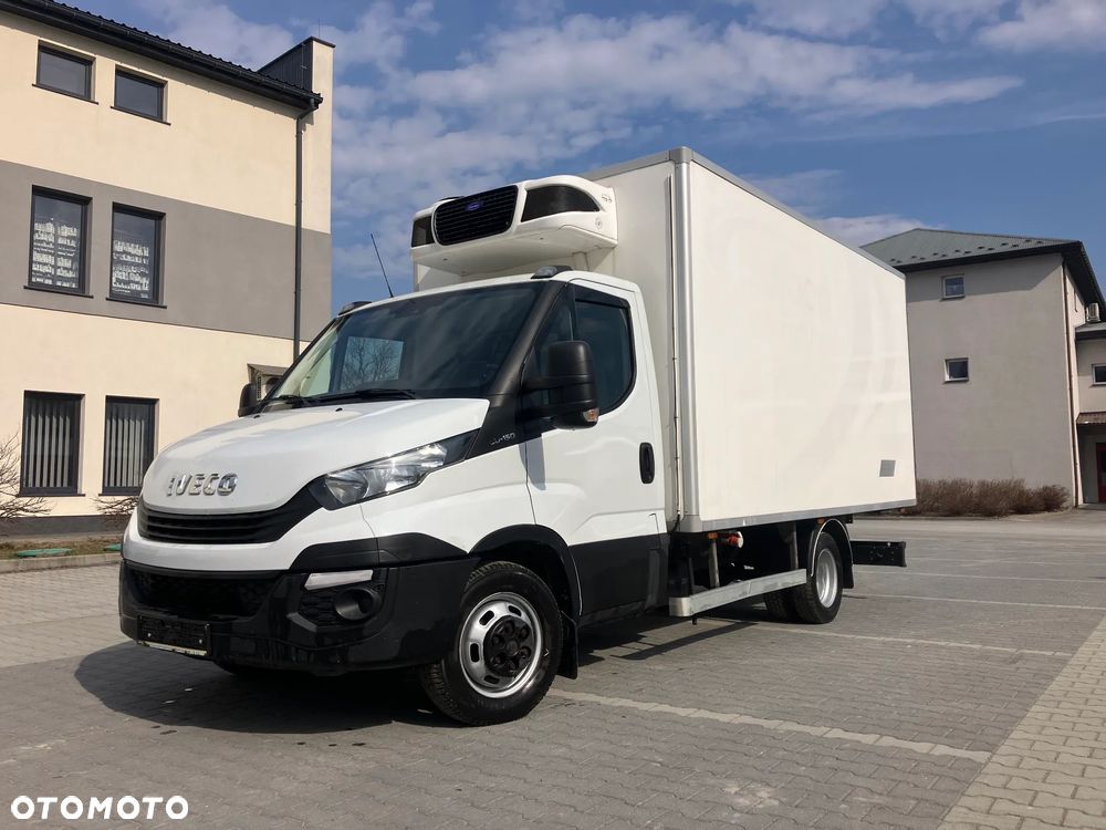 Iveco Iveco Daily 50c15 kontener, chłodnia 8 palet