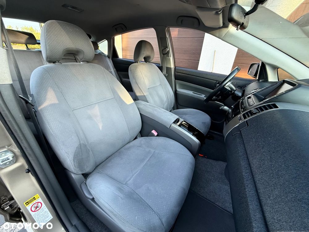 Toyota Prius 1.5 VVT-i Sol - 31
