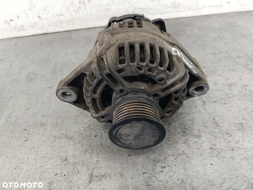 ALTERNATOR OPEL ZAFIRA B 13229990 0124325172  BOSCH 1.9 CDTI - 6