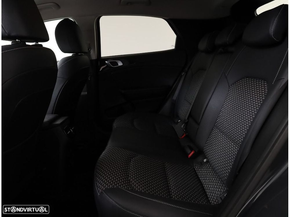 Kia XCeed 1.0 T-GDI Drive - 25