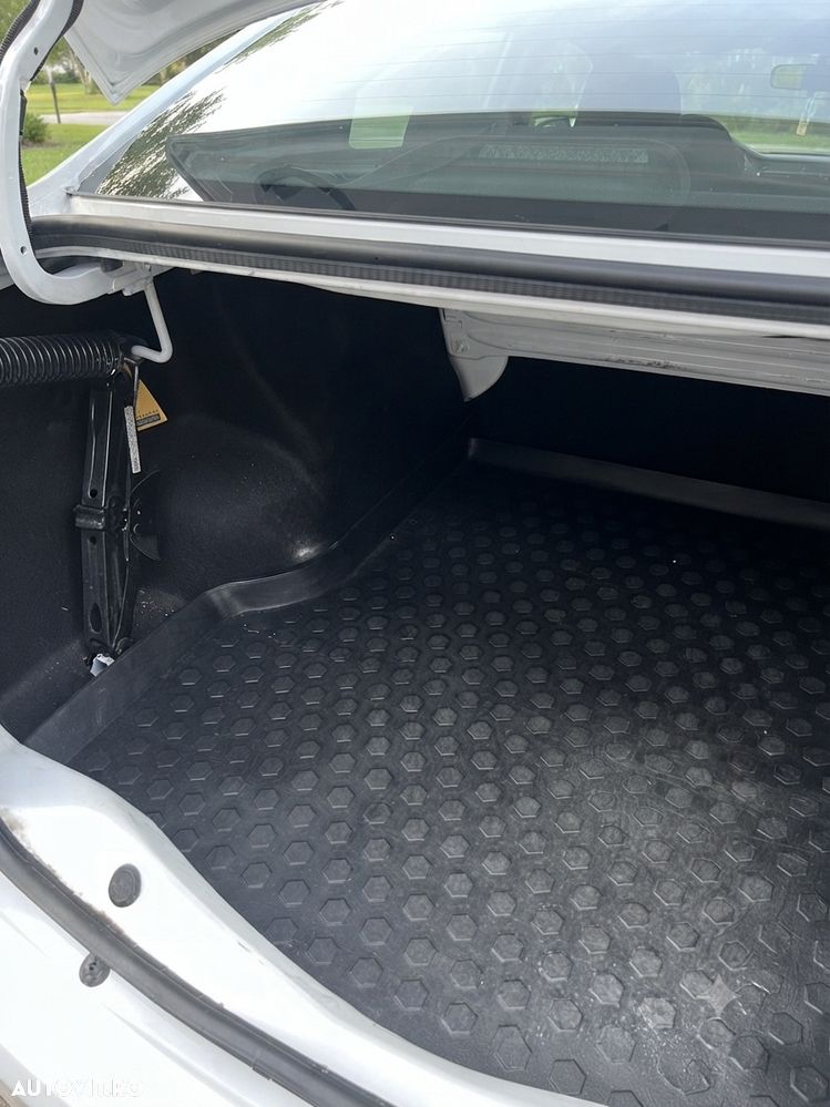 Dacia Logan 1.5 dCi Ambiance - 11