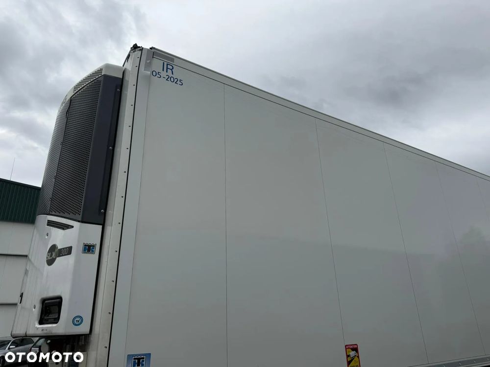 Schmitz Cargobull SKO 24 - 2