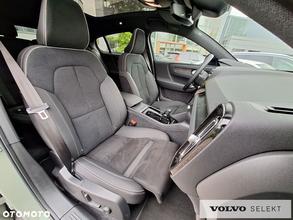 Volvo C40 - 11