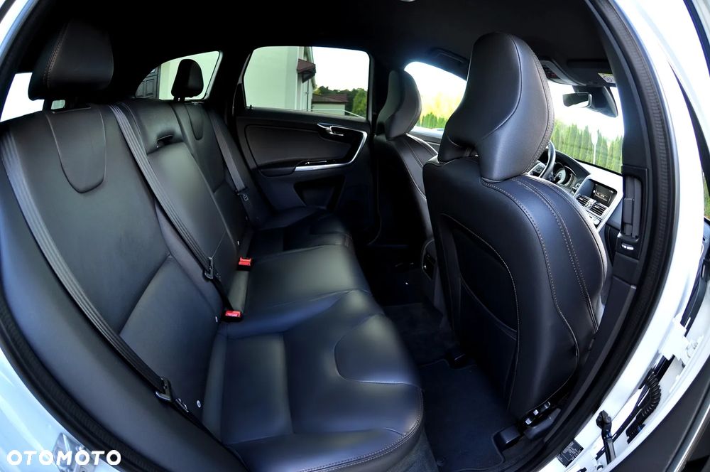Volvo XC 60 D4 Summum - 23