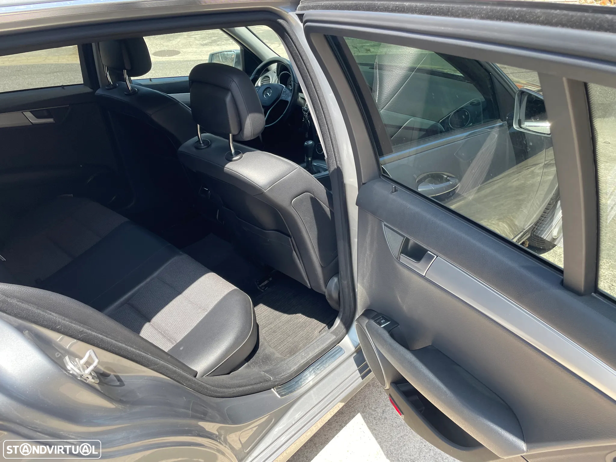 Mercedes-Benz C 180 Station CDI DPF (BlueEFFICIENCY) Avantgarde - 17