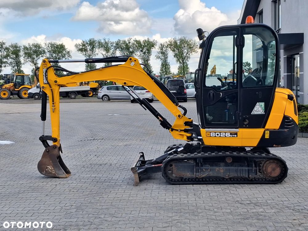 JCB 8026 CTS - 2
