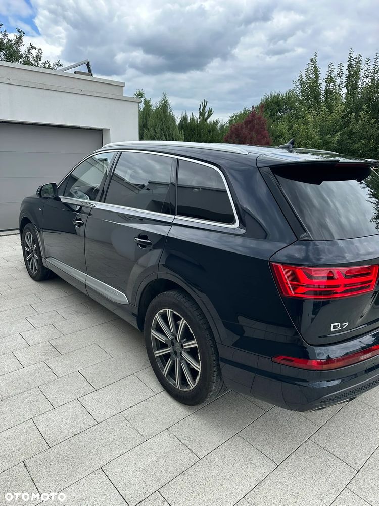 Audi Q7 - 5