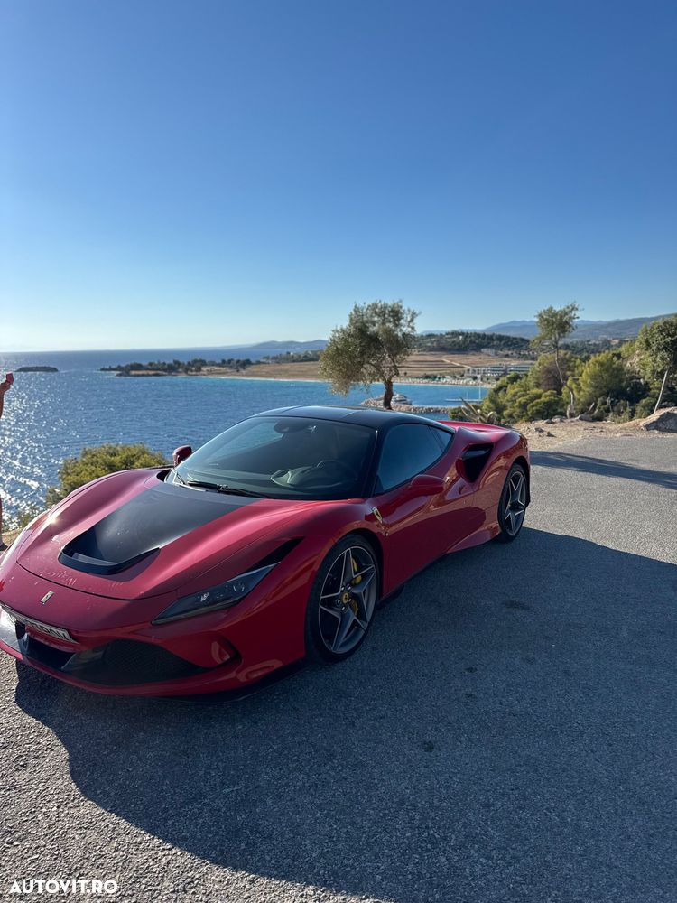Ferrari F8 - 30
