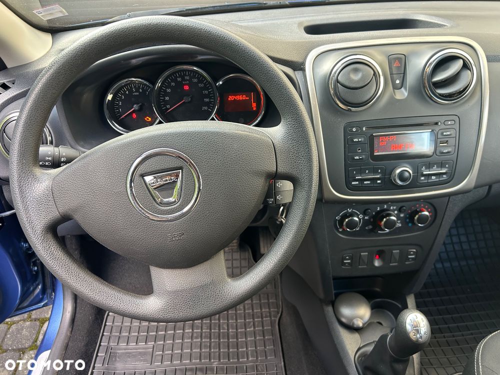 Dacia Sandero dCi 90 Celebration - 17