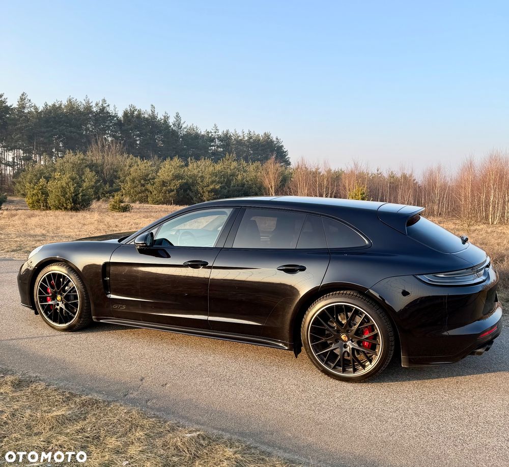 Porsche Panamera - 18