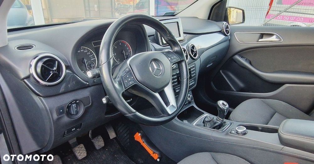 Mercedes-Benz Klasa B - 16