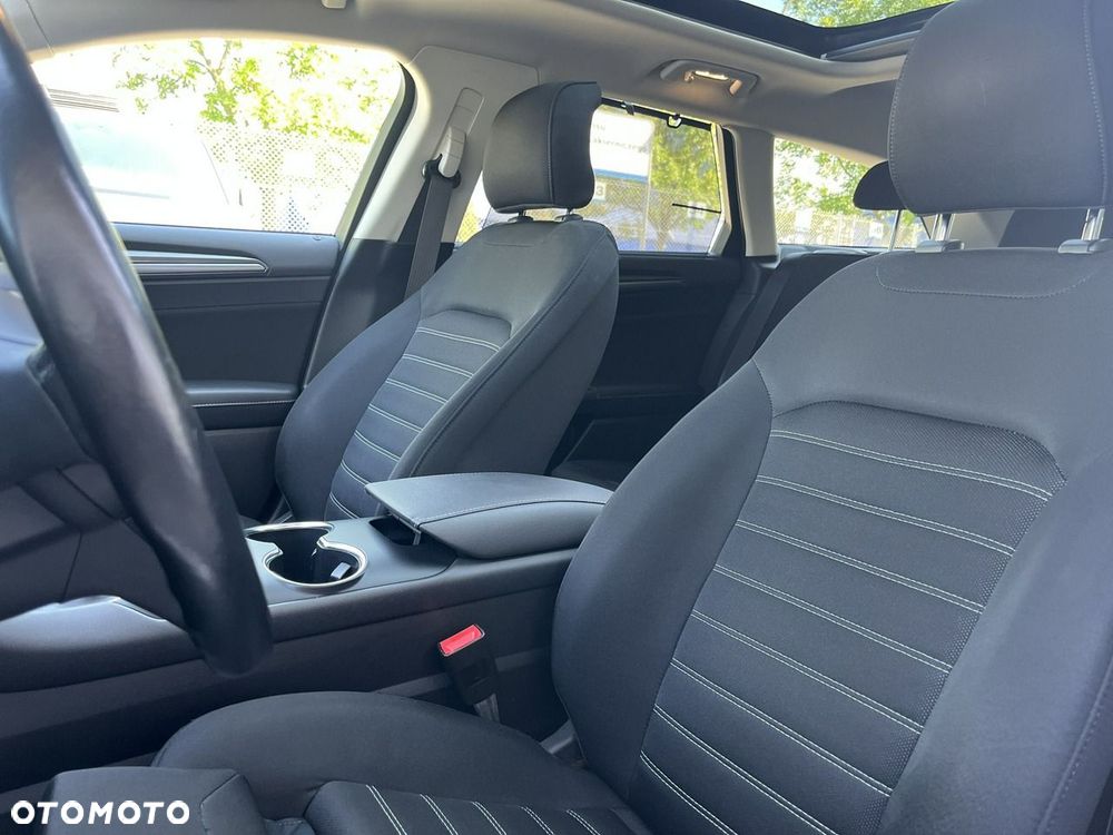 Ford Mondeo 2.0 EcoBlue Titanium - 16