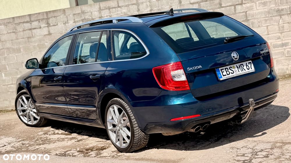 Skoda Superb 2.0 TDI DSG Exclusive - 10