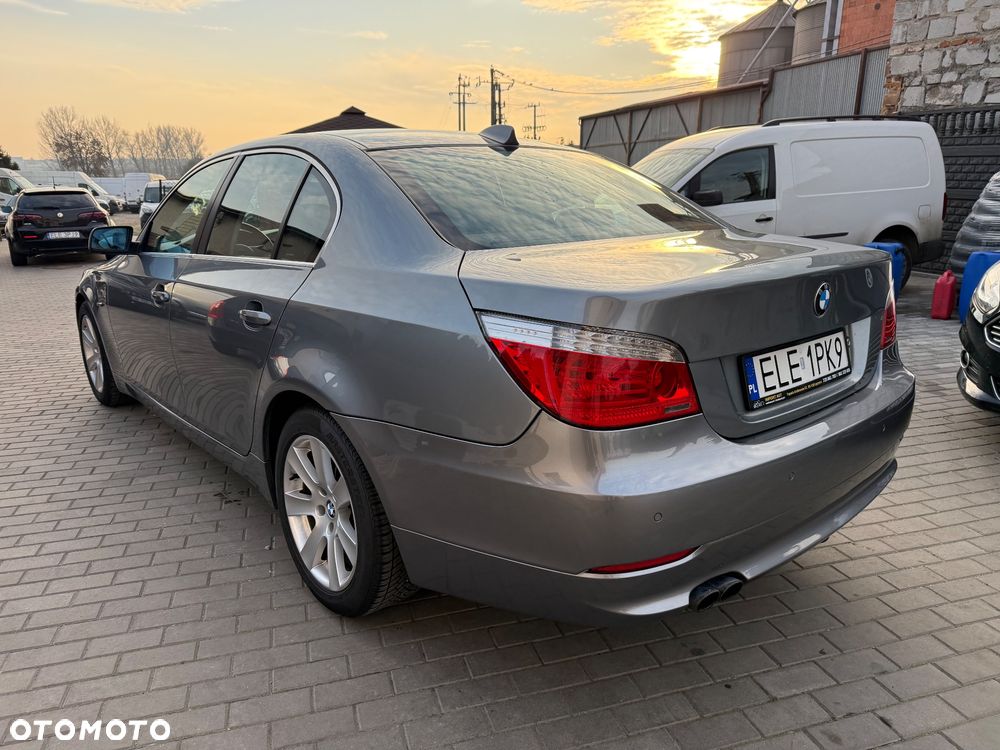 BMW Seria 5 530i - 4