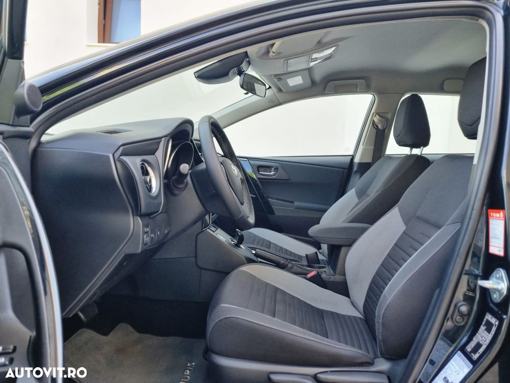 Toyota Auris 1.8 VVT-i Automatik Style Selection - 21