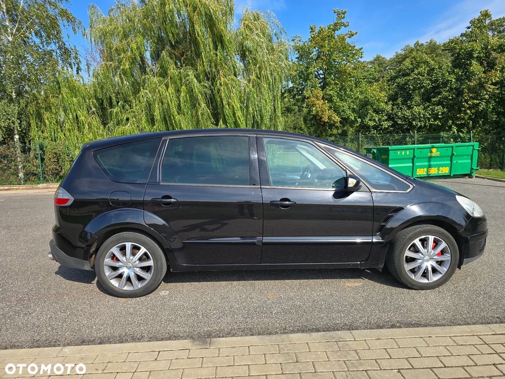 Ford S-Max 2.5 Titanium - 2