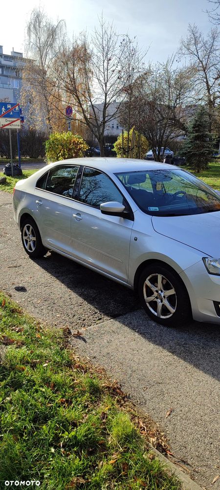 Skoda RAPID 1.2 TSI Ambition - 4