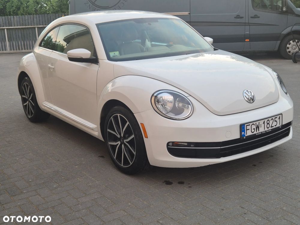 Volkswagen New Beetle - 2