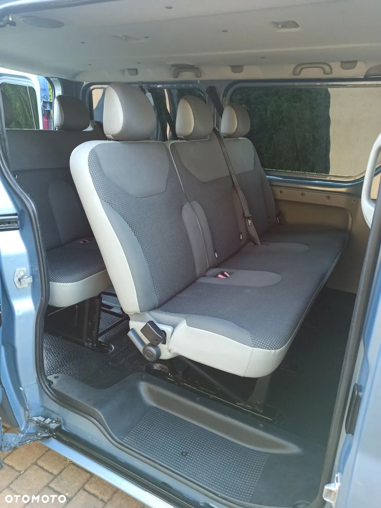 Opel Vivaro L2H1 2.9t - 7