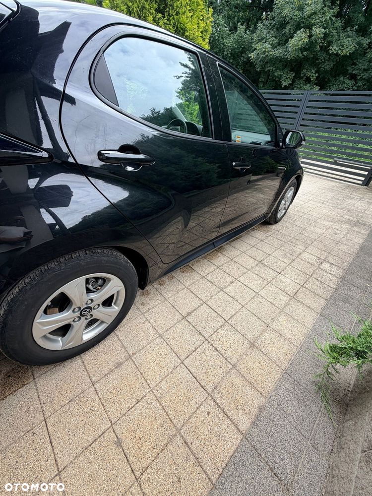Toyota Yaris - 4