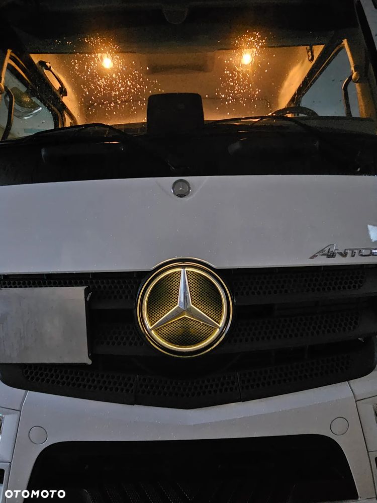 Mercedes-Benz Antos - 2