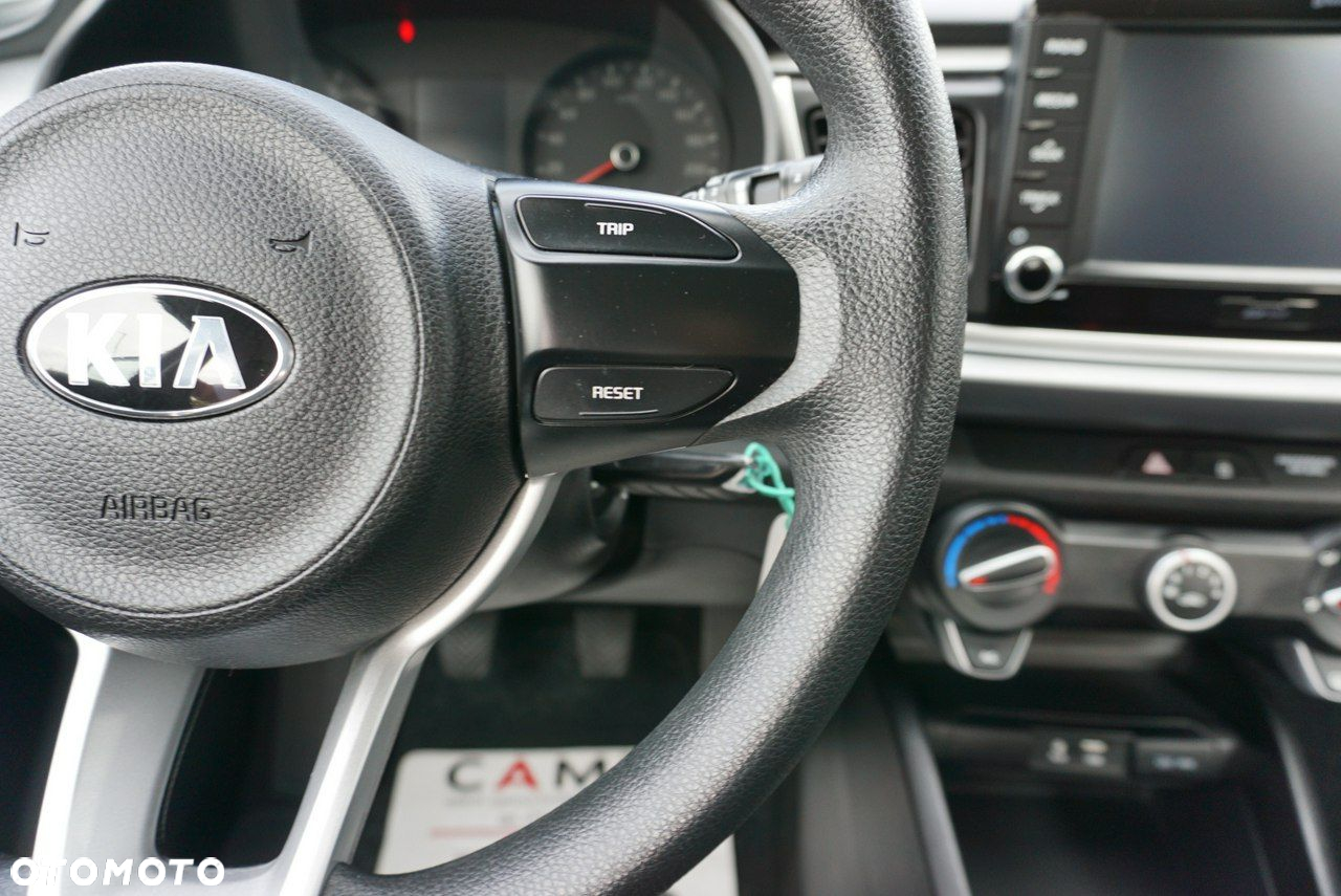 Kia Rio - 18