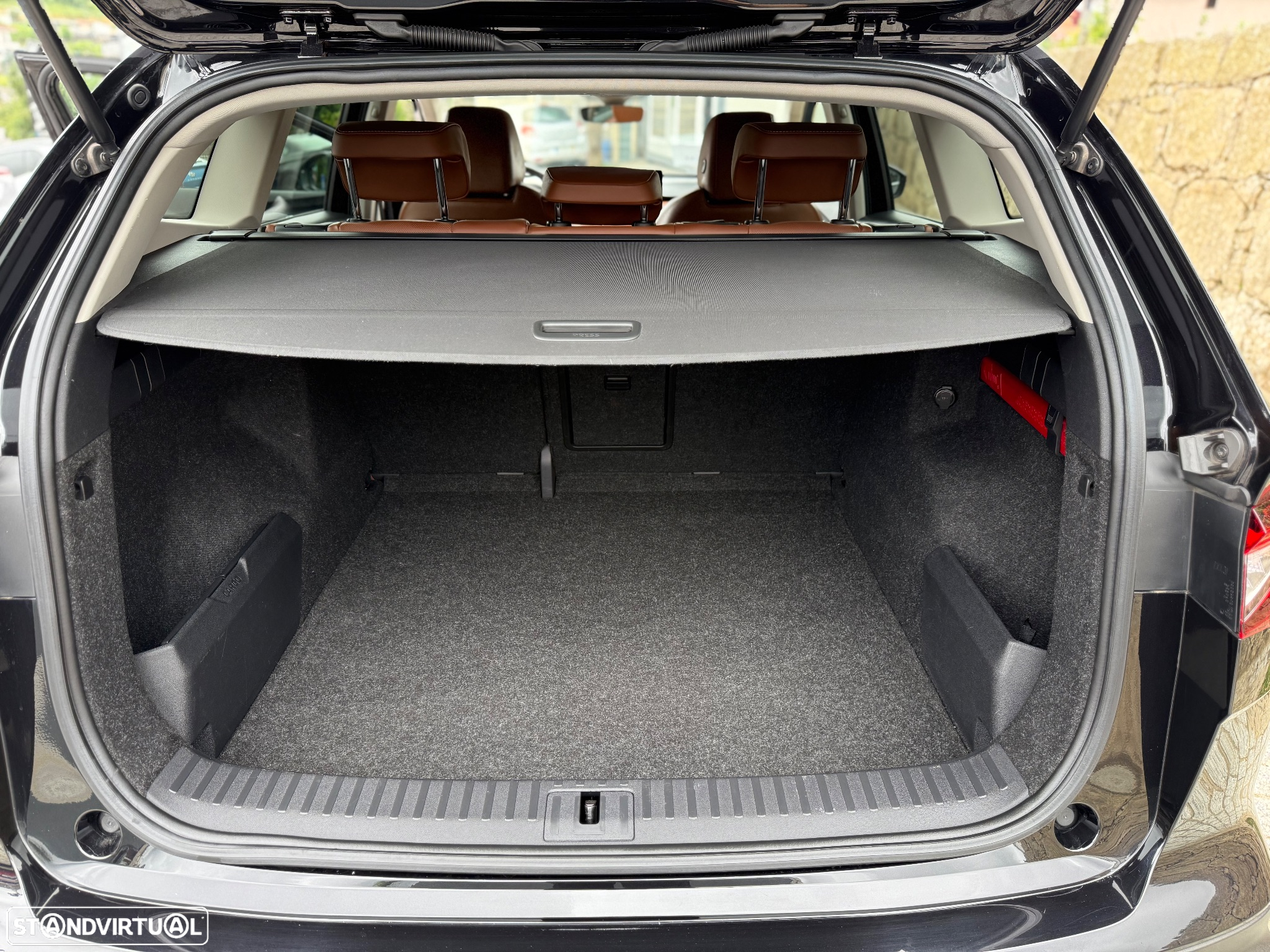 Skoda Enyaq iV 60 Sportline - 17