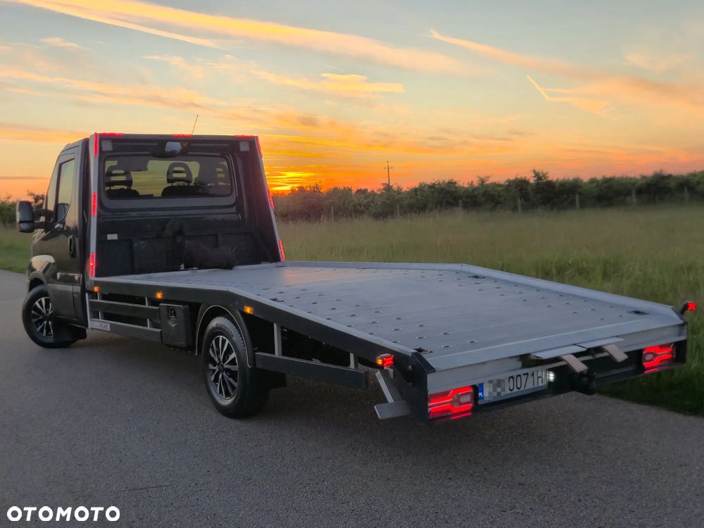 Iveco 35s18 - 17
