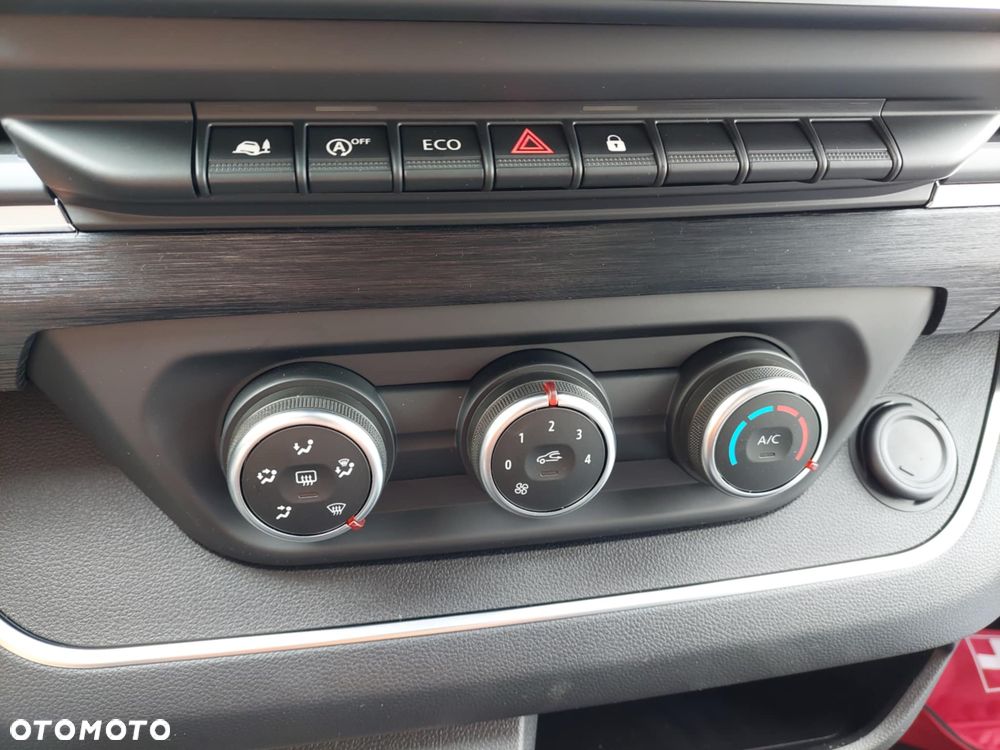 Renault Trafic - 14