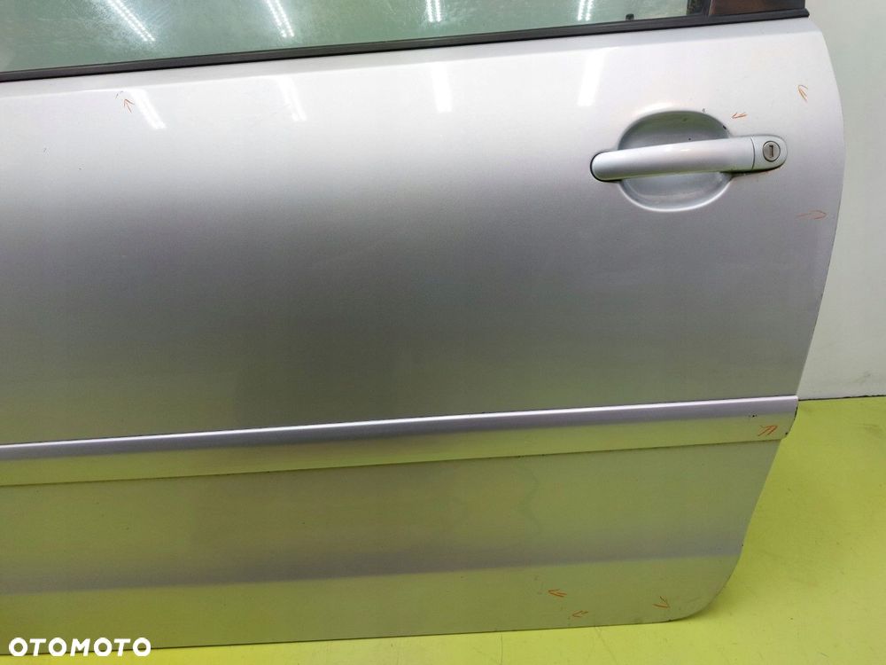 Drzwi lewe VW POLO IV 2001-2008 3 DRZWI LA7W Srebrny 6Q0837751 - 5