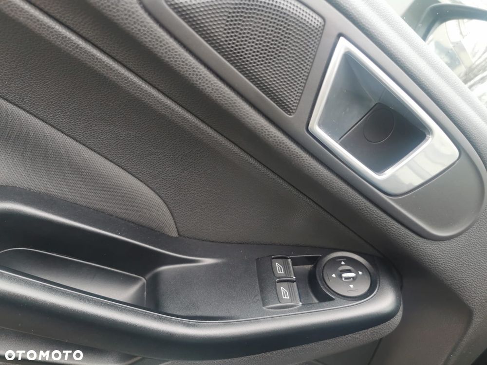 Ford Fiesta - 14