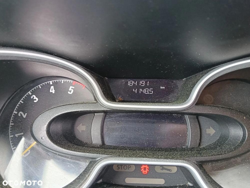 Opel Vivaro - 13