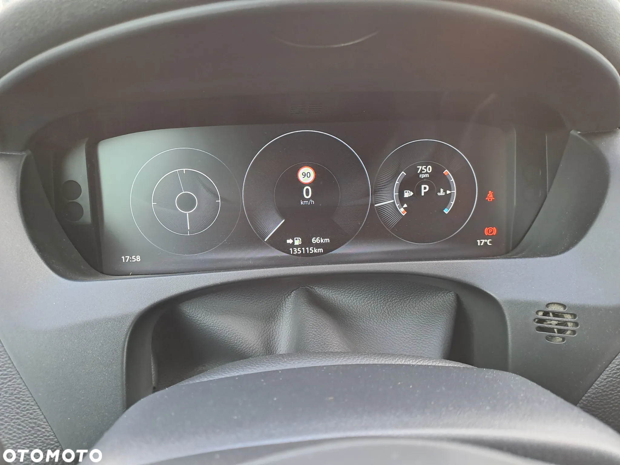 Jaguar F-Pace 2.0 i4D AWD R-Sport - 12