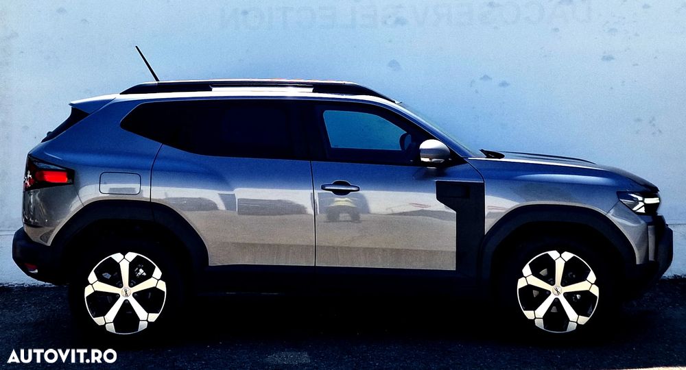 Dacia Duster TCe 130 4X4 MHEV Journey - 8
